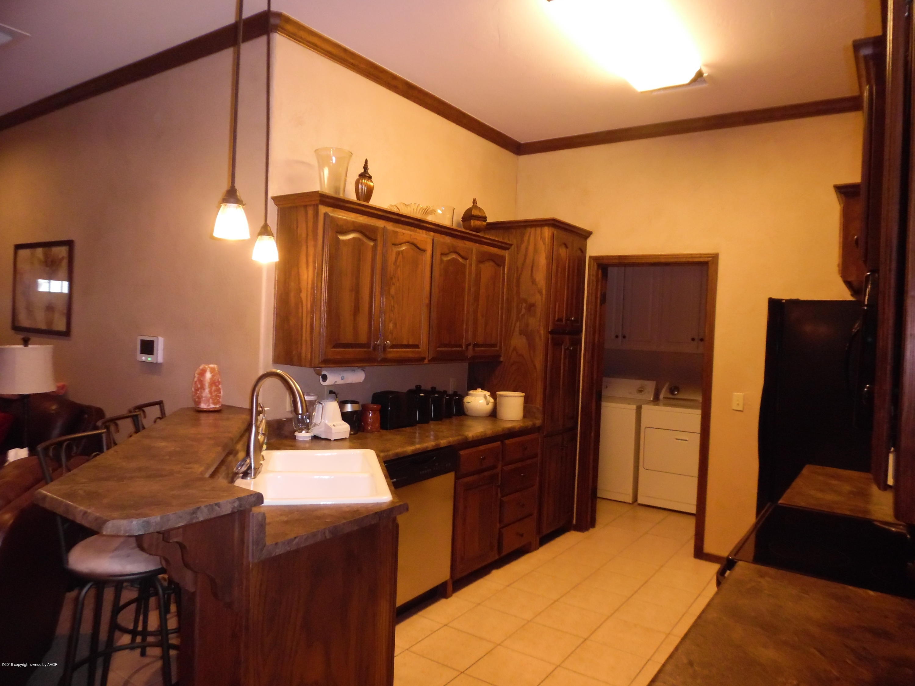 4207 Scotswood Drive Amarillo, TX 79110 - Photo 7 of 21 Kitchen