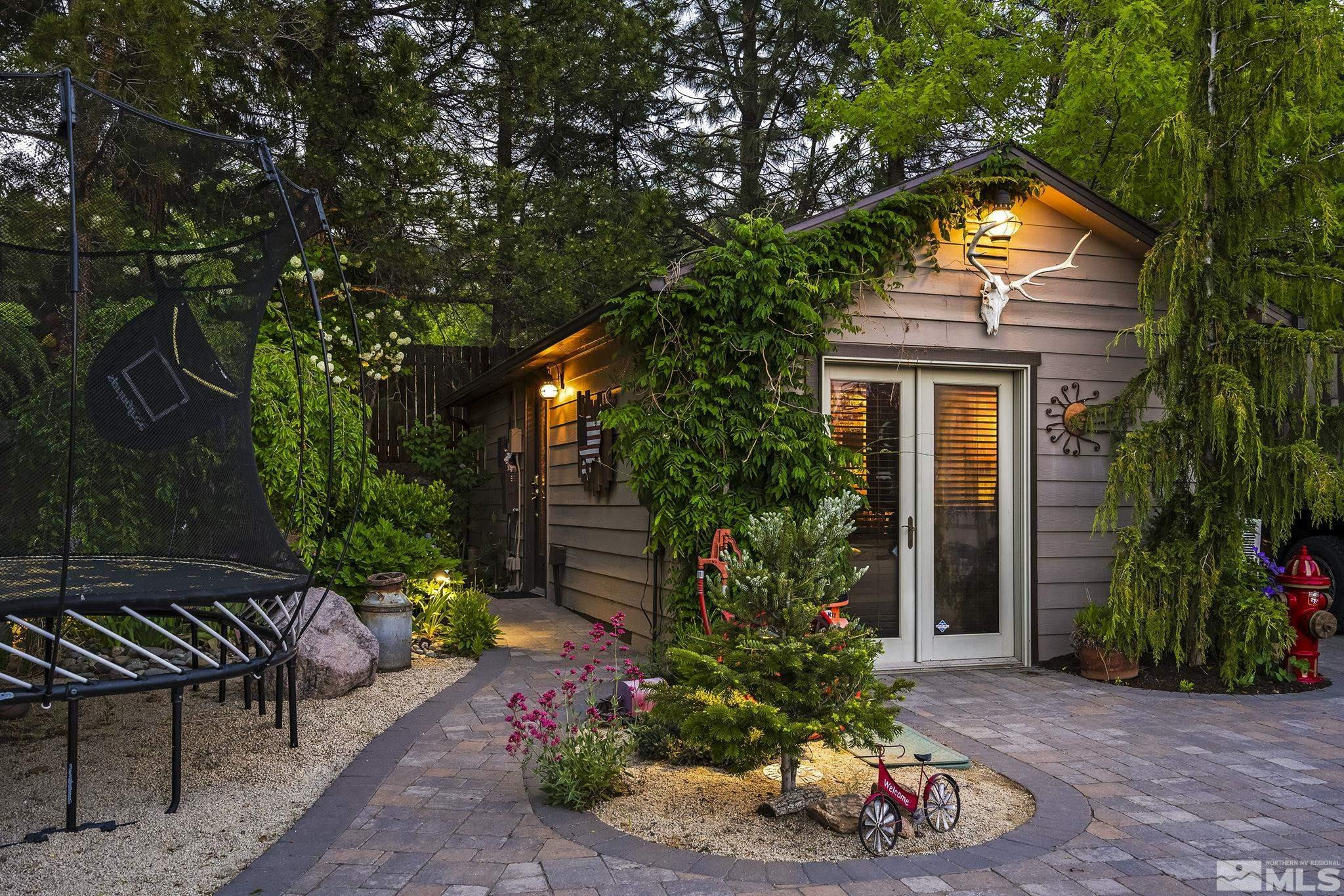 930 Spanish Springs Road Sparks, NV 89434 - Photo 39 of 40 a view of a house with a yard