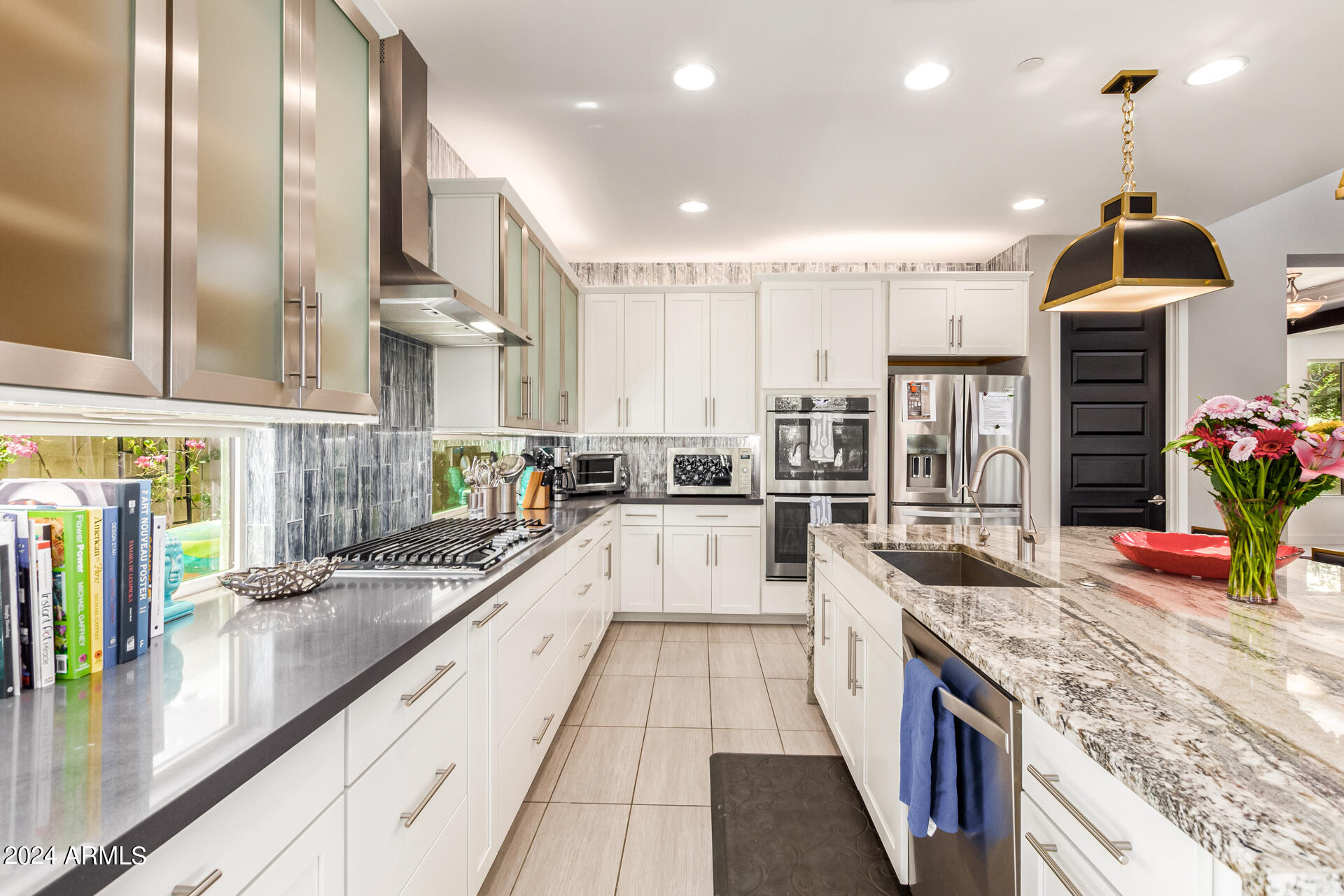 12146 West Peak View Road Peoria, AZ 85383 - Photo 20 of 71 20 - Peak View