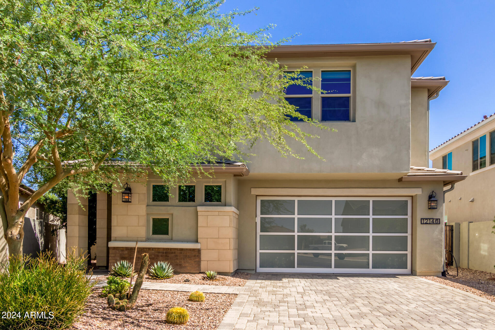 12146 West Peak View Road Peoria, AZ 85383 - Photo 2 of 71 2 - Peak View