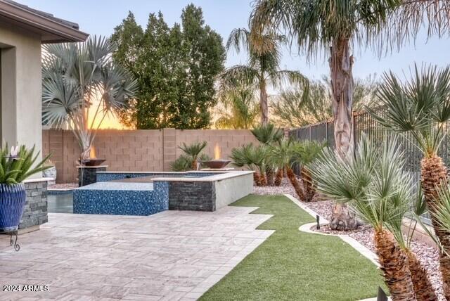 12146 West Peak View Road Peoria, AZ 85383 - Photo 63 of 71 Pool10