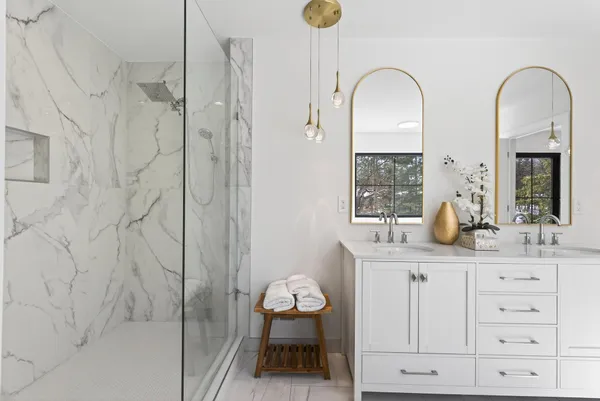 $1,499,000 | 14759 McGinty Road West, Minnetonka, MN 55391