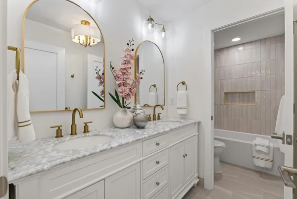 $1,499,000 | 14759 McGinty Road West, Minnetonka, MN 55391