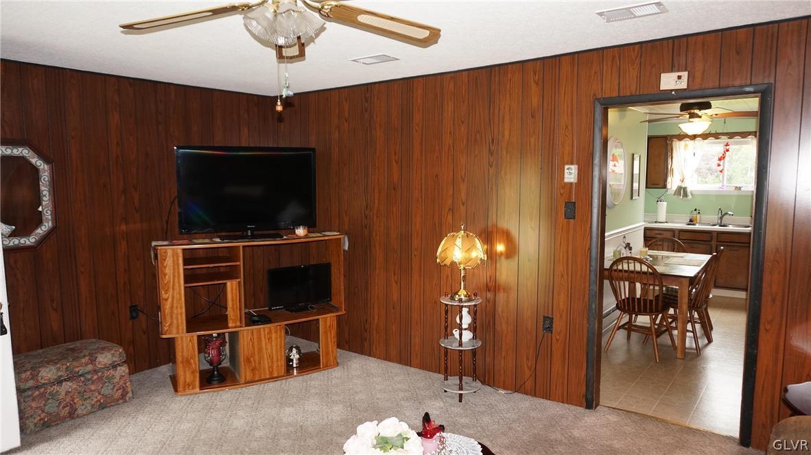 1150 Place Road Bethlehem, PA 18017 - Photo 14 of 44 Gallery Image 14
