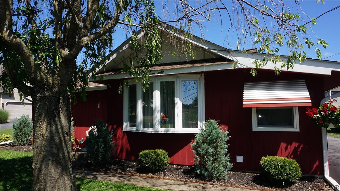 1150 Place Road Bethlehem, PA 18017 - Photo 3 of 44 Gallery Image 3