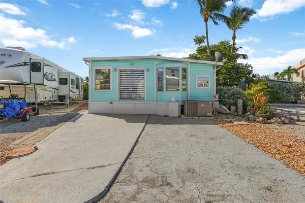 $1,900 | 65821 Overseas Highway, Unit 110 110, Long Key, FL 33001