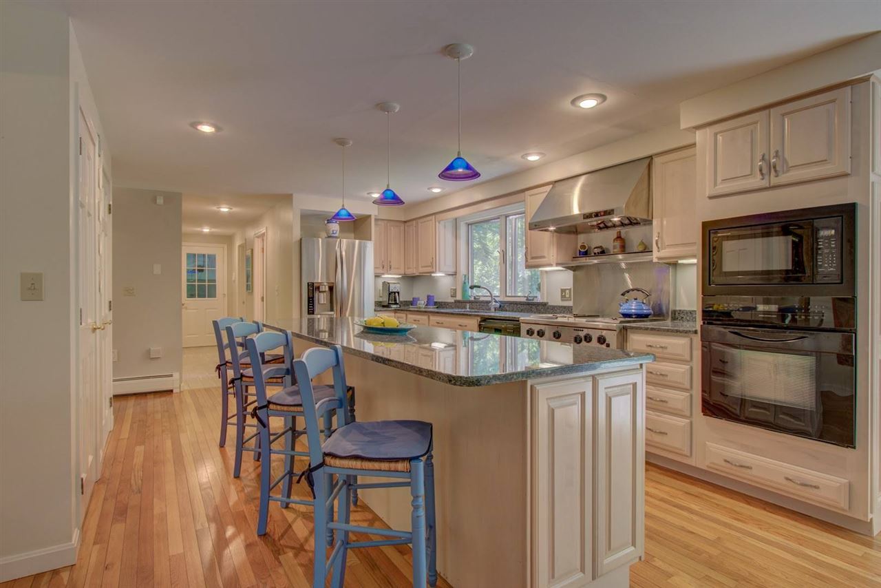 1 Drury Plains Road Stratham, NH 03885 - Photo 4 of 21