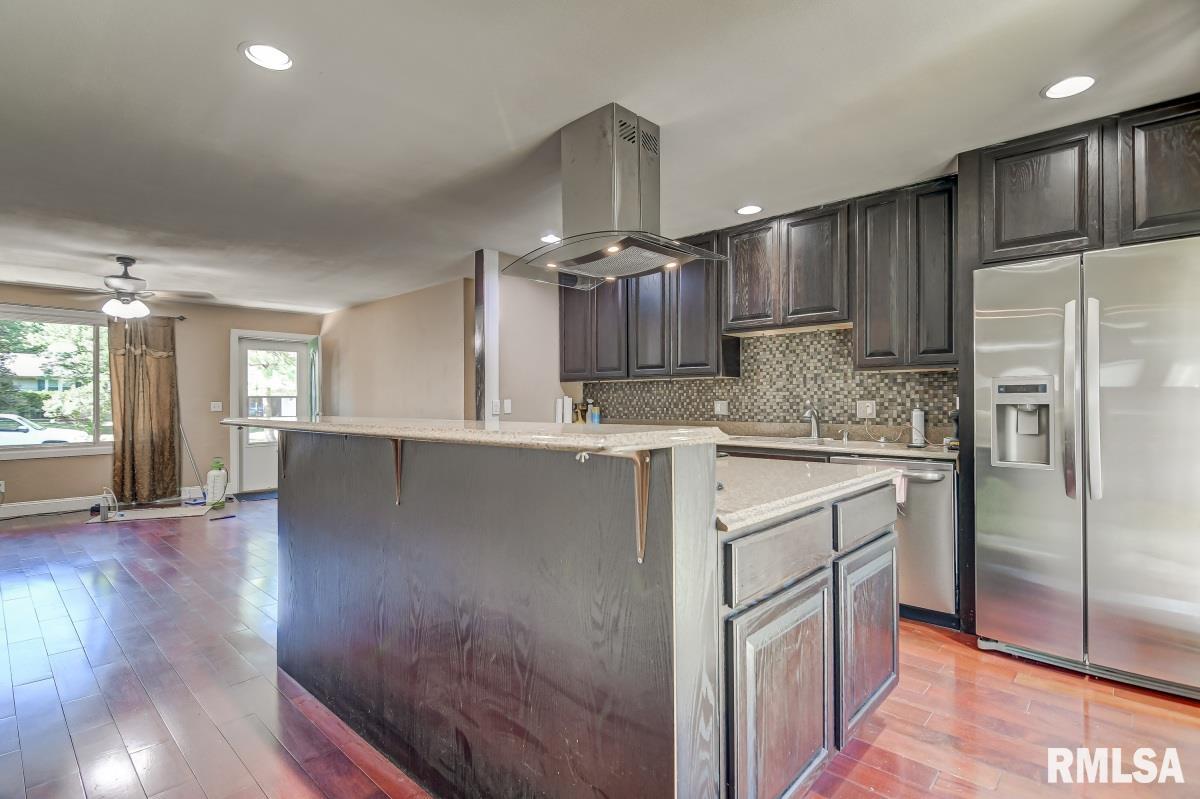 224 Willow Lane Springfield, IL 62707 - Photo 5 of 23