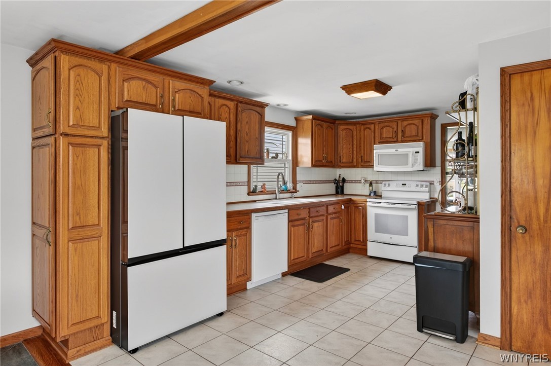 124 Hillcrest Road Tonawanda, NY 14150 - Photo 10 of 46