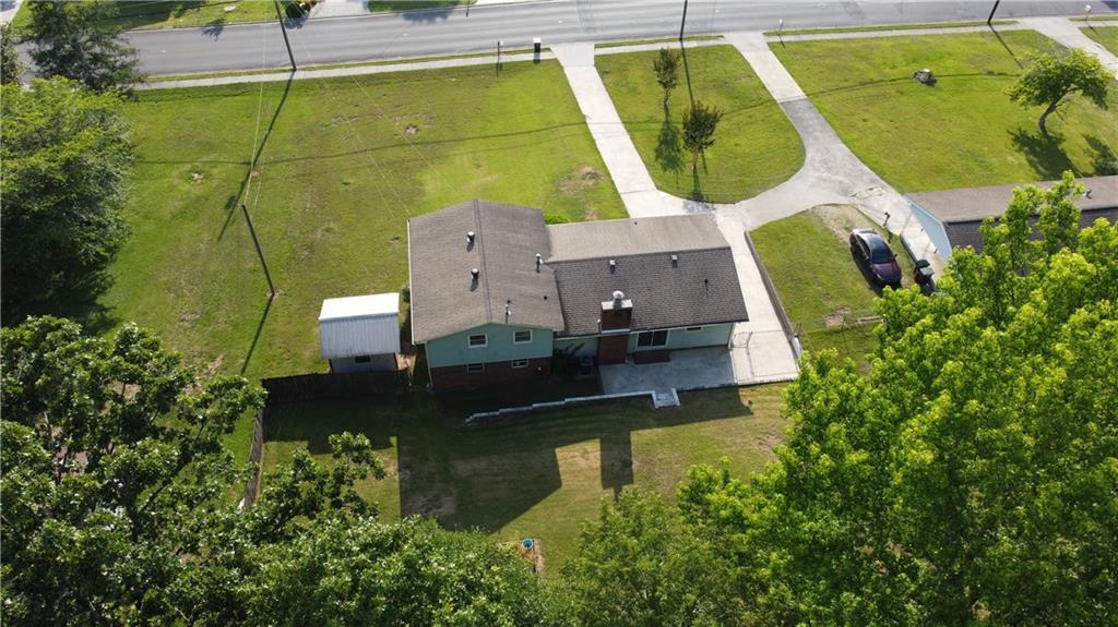 52 Lyons Drive Northwest Rome, GA 30165 - Photo 33 of 34 an aerial view of a house with a swimming pool