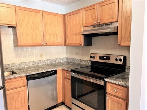 10 Rutledge Street, Unit 3D Worcester, MA 01604 - Photo 7 of 26 Gallery Image 7