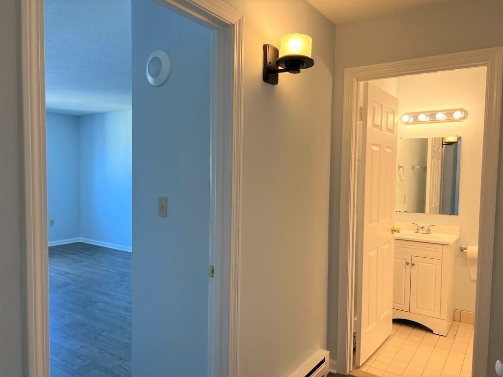 10 Rutledge Street, Unit 3D Worcester, MA 01604 - Photo 8 of 26 Gallery Image 8