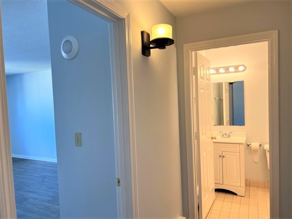 10 Rutledge Street, Unit 3D Worcester, MA 01604 - Photo 9 of 26 Gallery Image 9