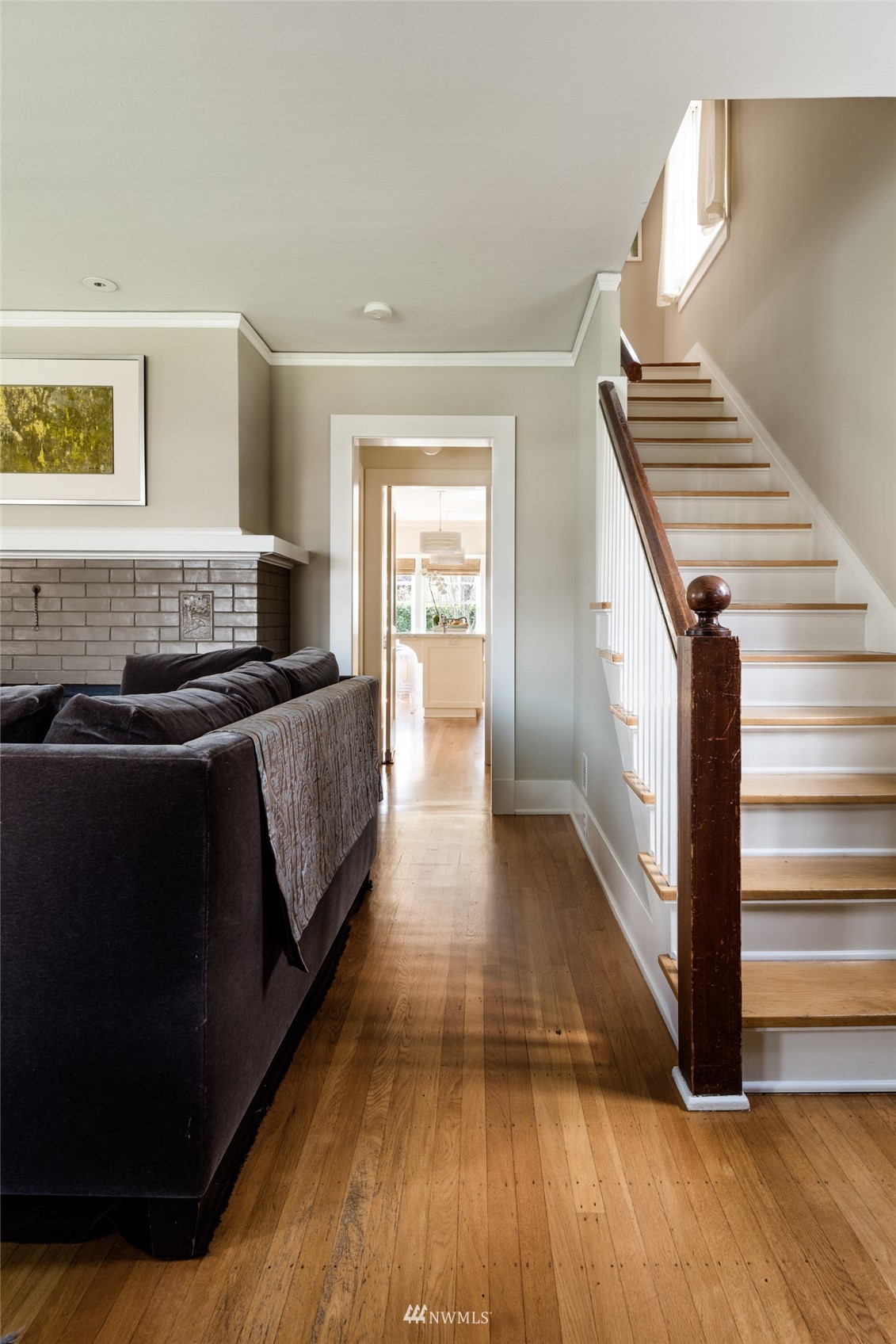 617 35th Avenue Seattle, WA 98122 - Photo 18 of 40 a view of an empty room and wooden floor