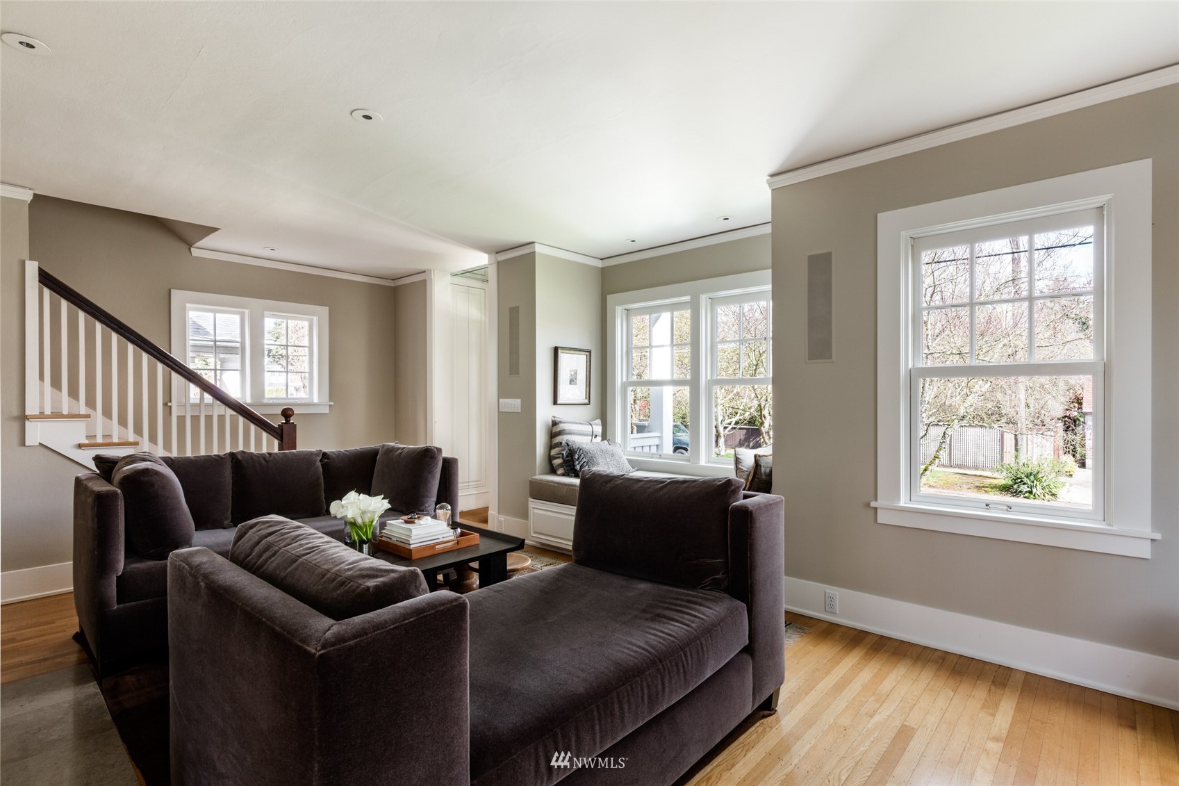 617 35th Avenue Seattle, WA 98122 - Photo 3 of 40 a living room with furniture and a window