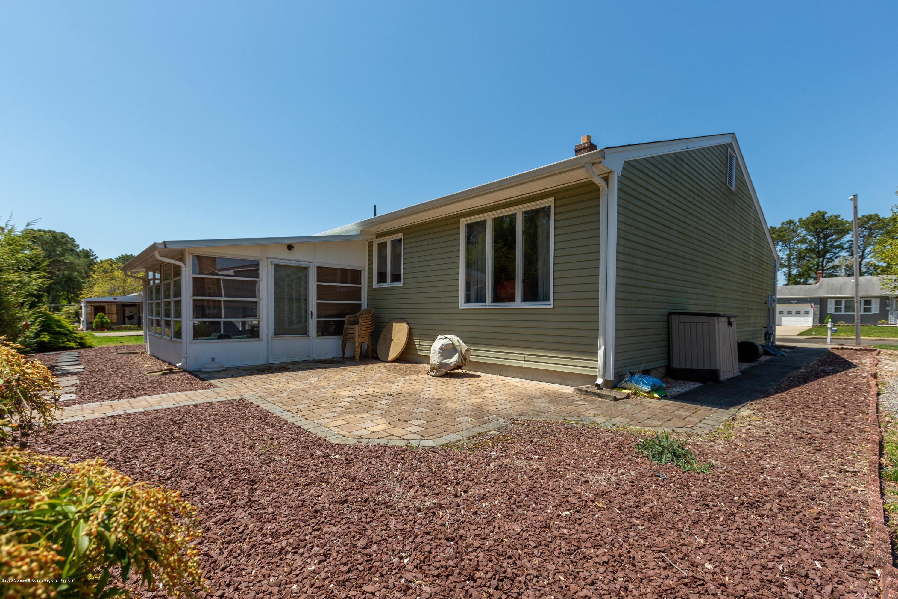 6 Piermont Road Toms River, NJ 08757 - Photo 22 of 26 21
