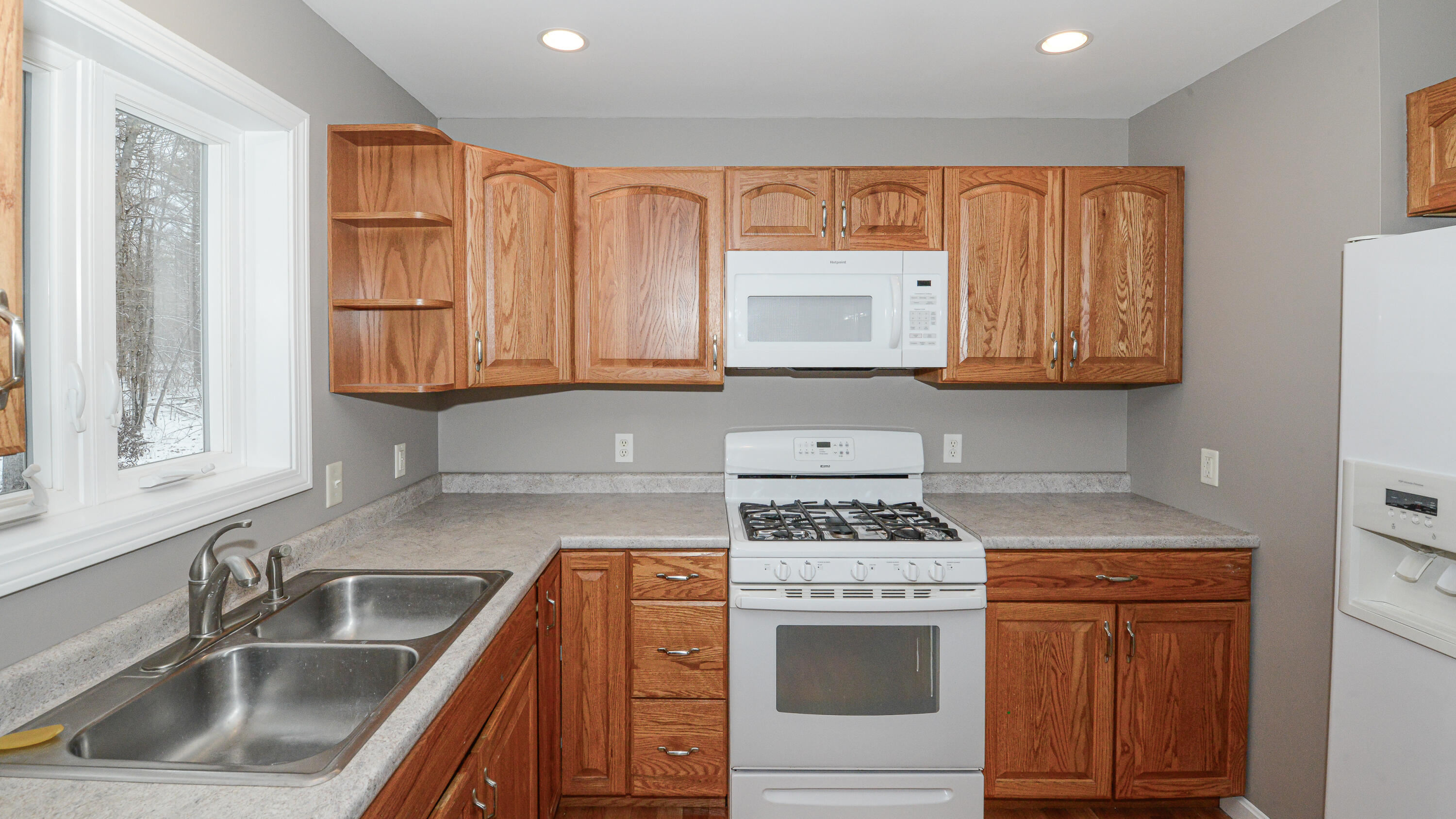 381 Quaker Ridge Road Casco, ME 04015 - Photo 7 of 39 381 quaker ridge road-56