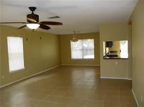 a view of empty room with window