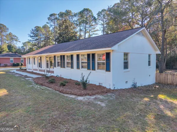 $2,200 | 1806 Knox Street, Dublin, GA 31021