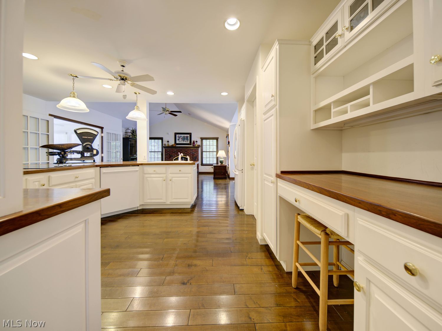 12504 Heath Road Chesterland, OH 44026 - Photo 19 of 50 Gallery Image 19