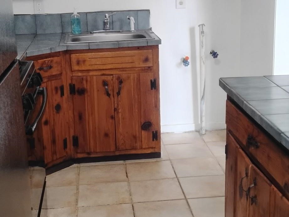 3436 West Horn Lake Road Memphis, TN 38109 - Photo 12 of 20 a view of a storage and utility room with closet