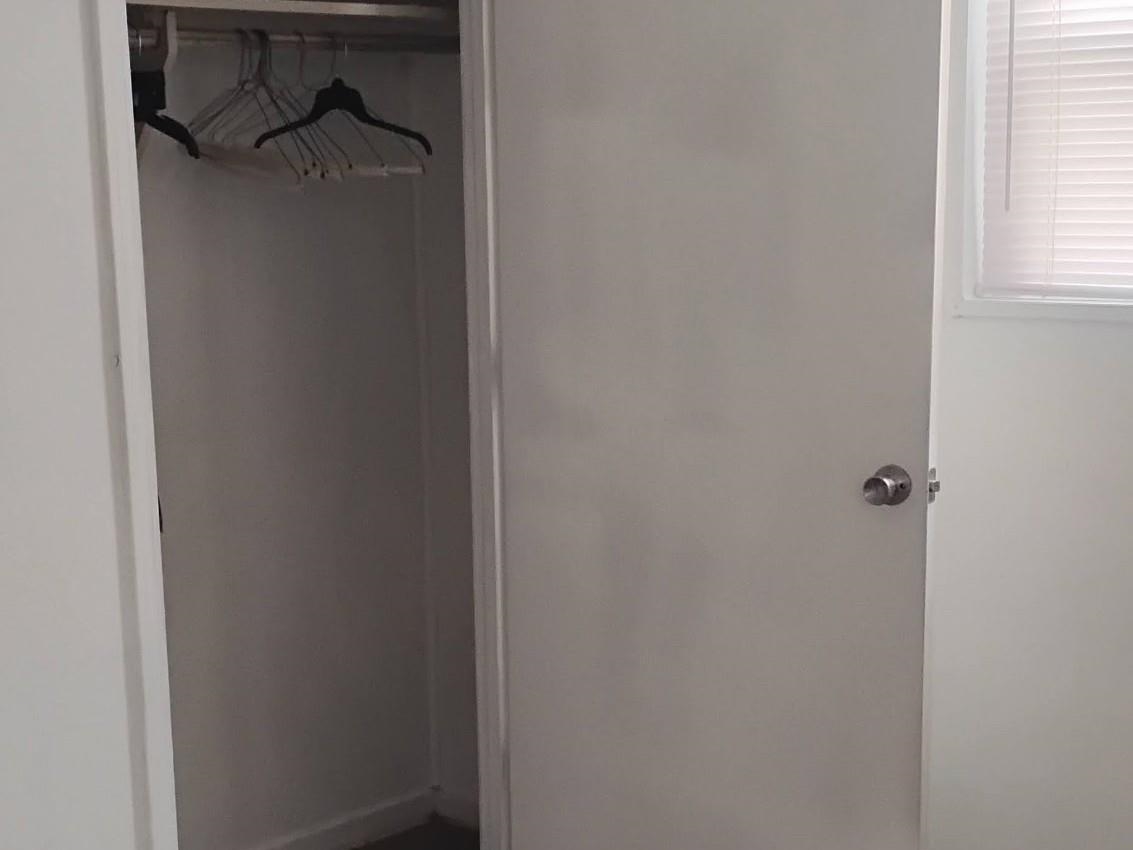 3436 West Horn Lake Road Memphis, TN 38109 - Photo 20 of 20 a close view of a door in a bathroom