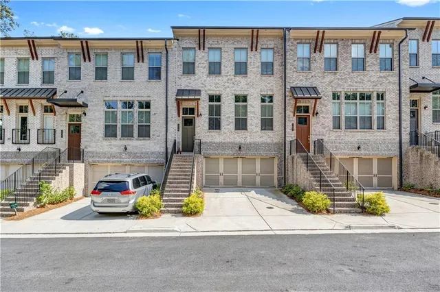 a car parked in front of a building