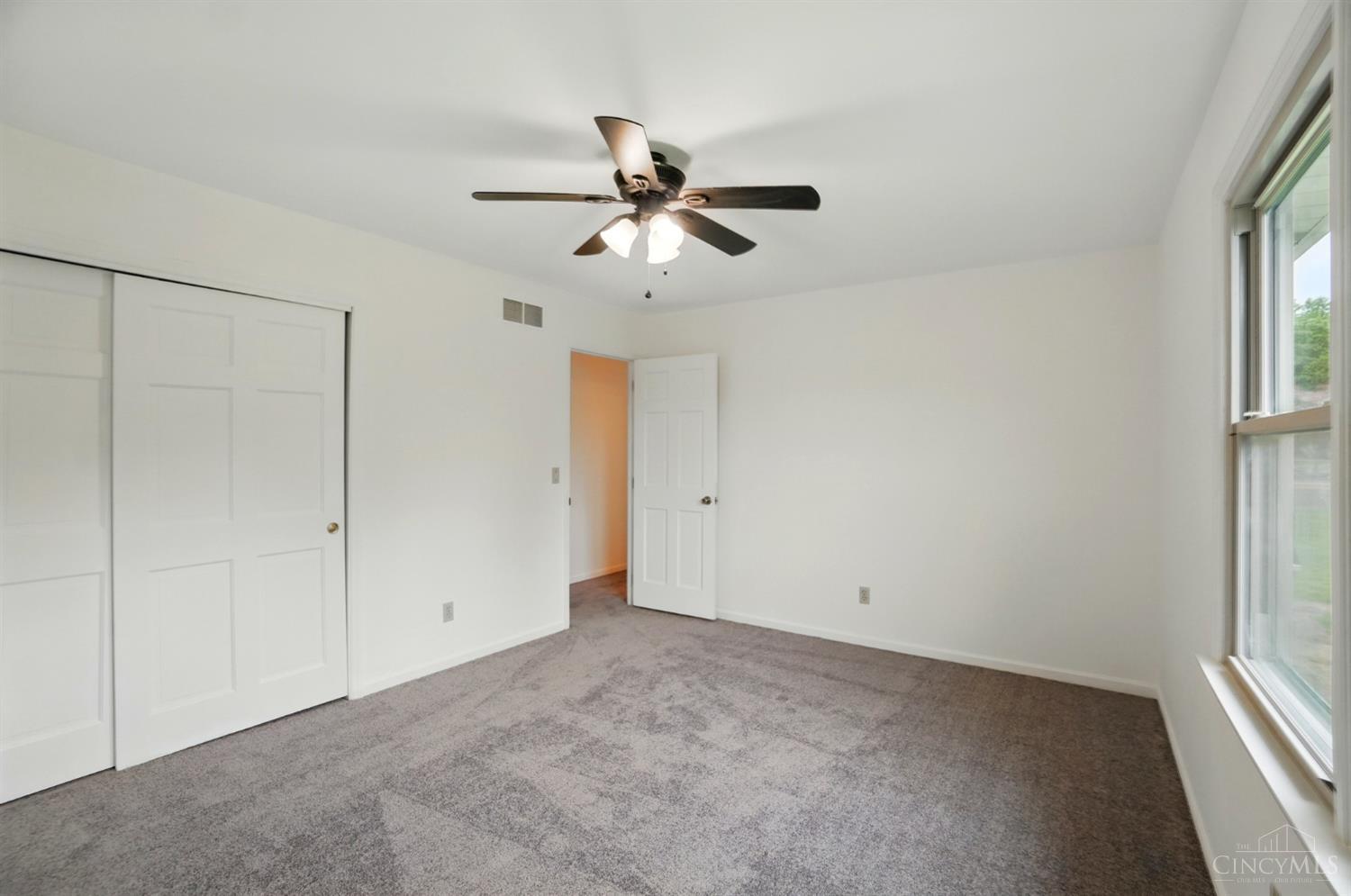 5920 Werk Road Cincinnati, OH 45248 - Photo 34 of 38