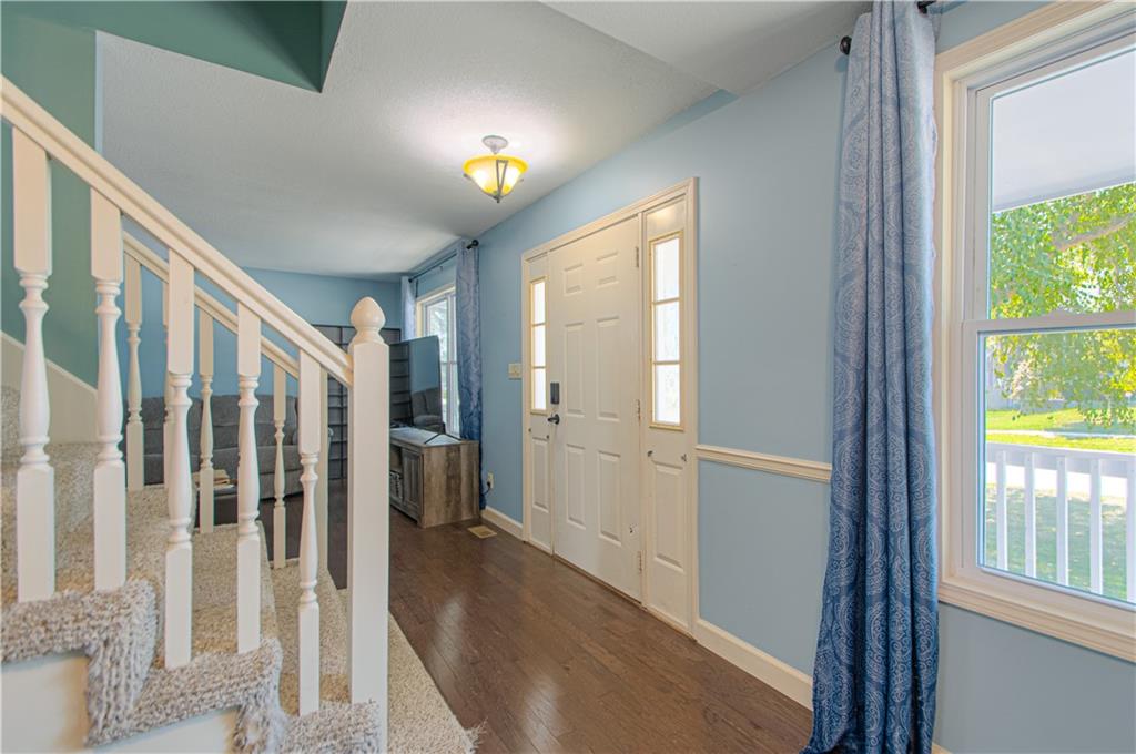 620 Meadowlark Road Lansing, KS 66043 - Photo 6 of 40 Gallery Image 6