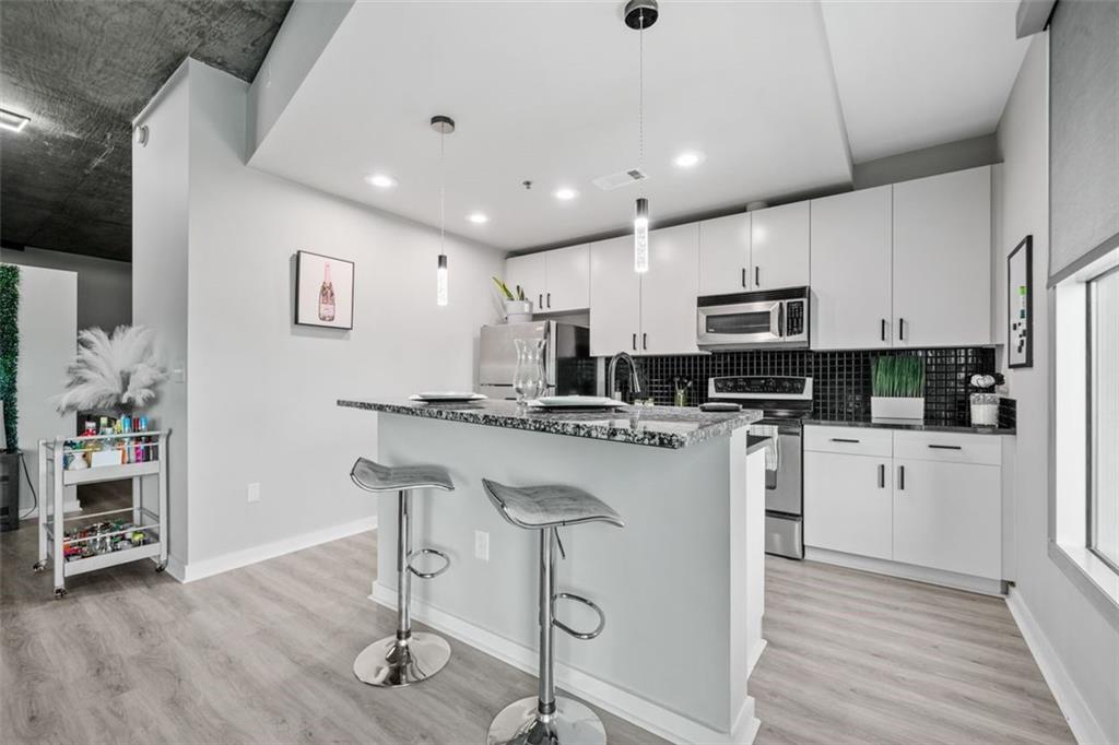 250 Pharr Road Northeast, Unit 1814 Atlanta, GA 30305 - Photo 16 of 37