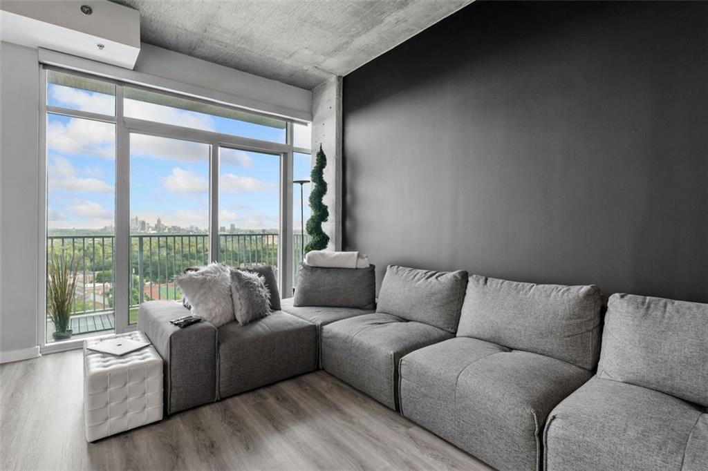 250 Pharr Road Northeast, Unit 1814 Atlanta, GA 30305 - Photo 5 of 37