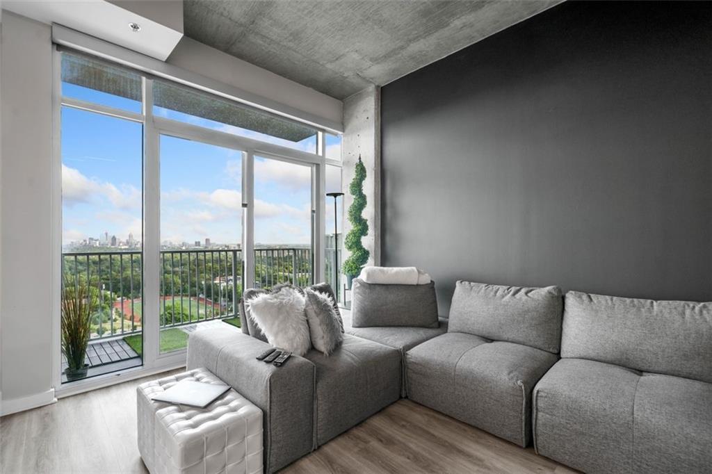 250 Pharr Road Northeast, Unit 1814 Atlanta, GA 30305 - Photo 8 of 37