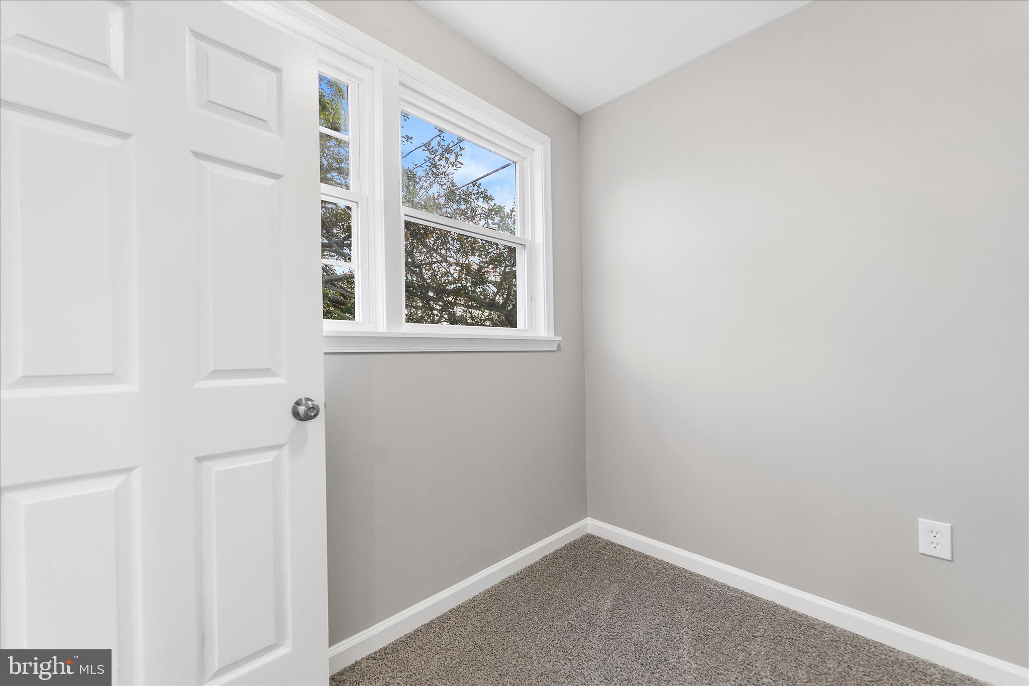 806 Forest Road Baltimore, MD 21239 - Photo 21 of 39 Gallery Image 21