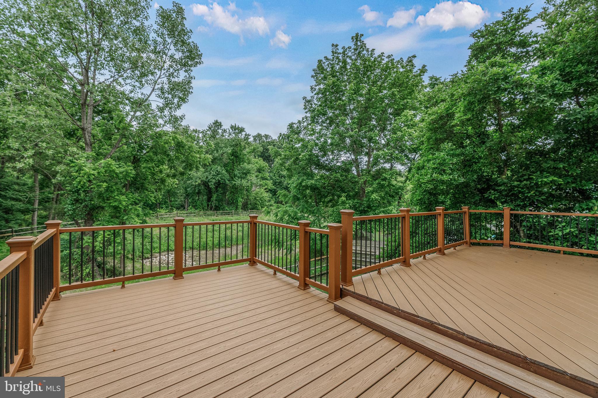 201 Marshall Wood Road Reisterstown, MD 21136 - Photo 6 of 28 Plenty of room to entertain!