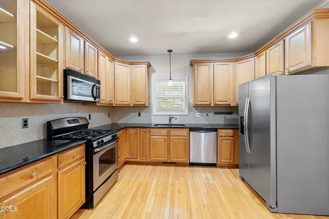 $499,999 | 229 Rose Walk Lane, Carrboro, NC 27510