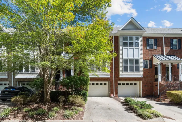 $499,999 | 229 Rose Walk Lane, Carrboro, NC 27510