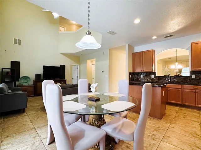 $3,900 | 2549 Dharma Circle, Kissimmee, FL 34746