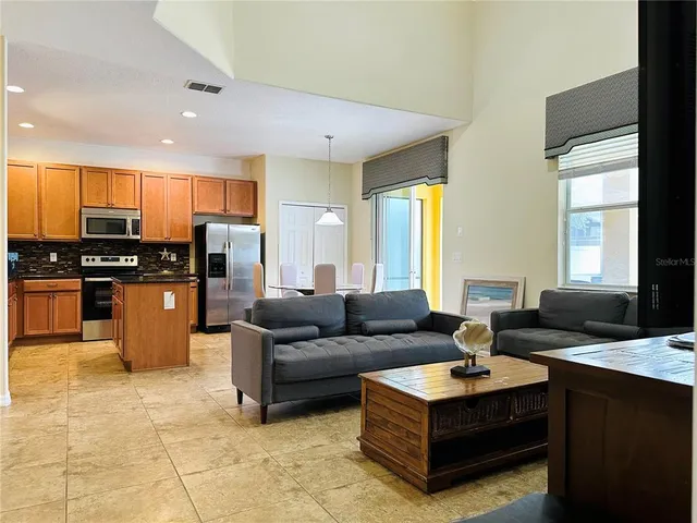 $3,900 | 2549 Dharma Circle, Kissimmee, FL 34746