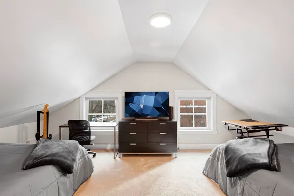 $2,390,000 | 205 West Cook Avenue, Libertyville, IL 60048
