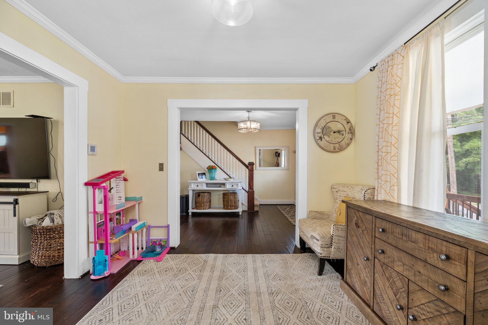 3625 Florida Road Windsor Mill, MD 21244 - Photo 11 of 48