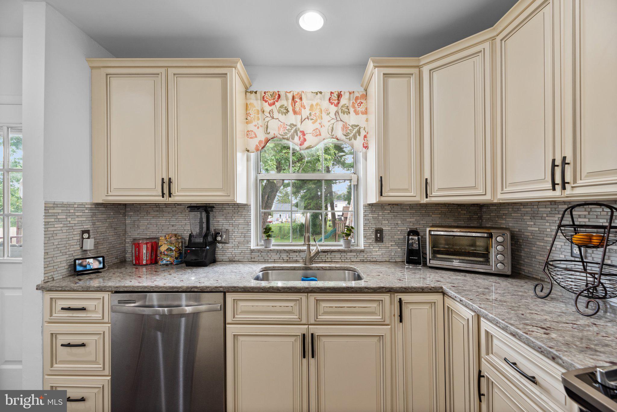 3625 Florida Road Windsor Mill, MD 21244 - Photo 23 of 48