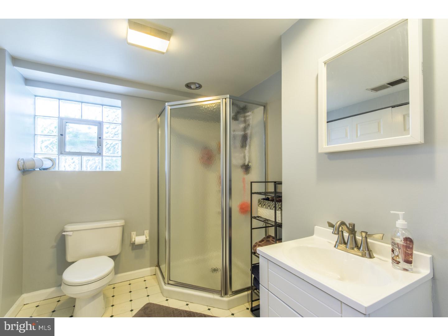 8616 Old Line Road Philadelphia, PA 19128 - Photo 16 of 19 Bathroom