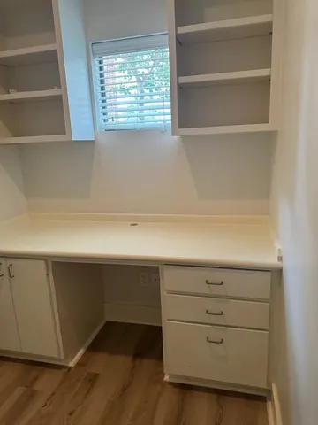 $2,300 | 3417 Rolgom Pl Court, Houston, TX 77021