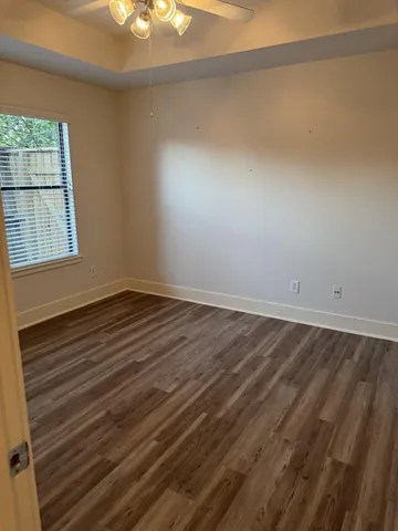 $2,300 | 3417 Rolgom Pl Court, Houston, TX 77021