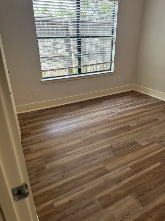 3417 Rolgom Pl Court Houston, TX 77021 - Photo 3 of 29