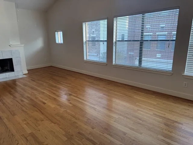 $2,300 | 3417 Rolgom Pl Court, Houston, TX 77021