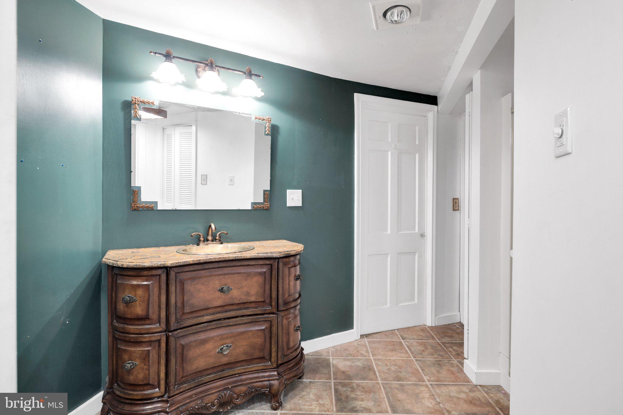 809 Farr Place Reading, PA 19611 - Photo 24 of 34 Gallery Image 24