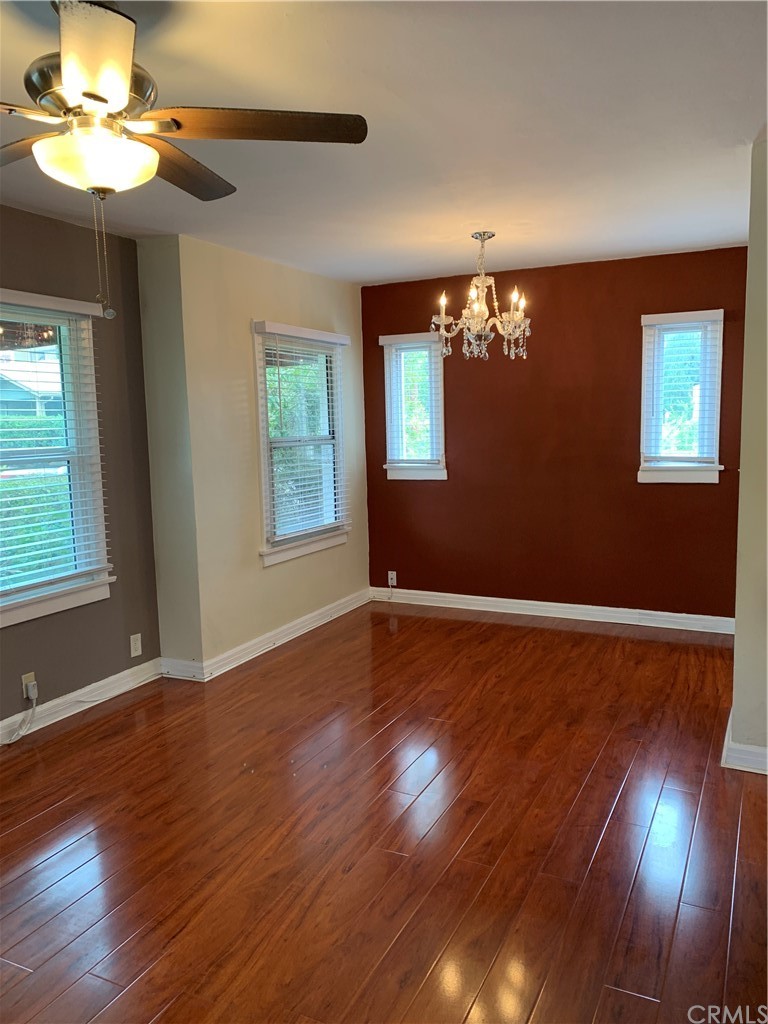 530 East Windsor Road Glendale, CA 91205 - Photo 7 of 15