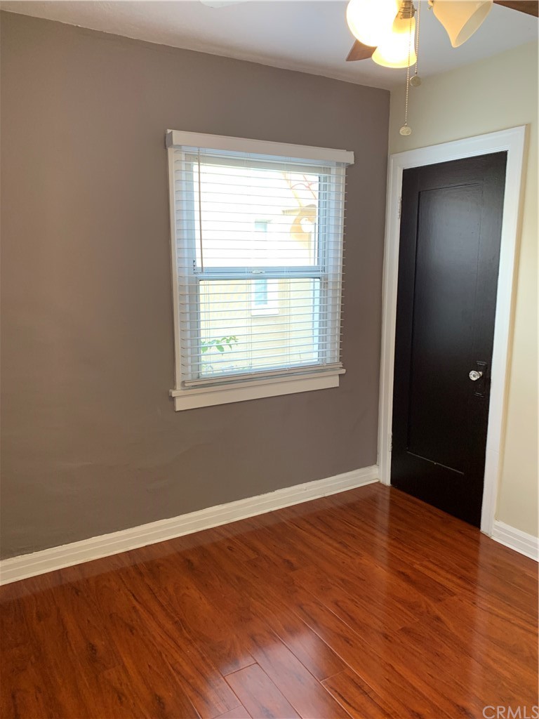 530 East Windsor Road Glendale, CA 91205 - Photo 9 of 15