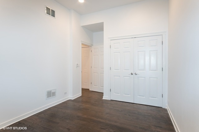1644 West Blackhawk Street, Unit 1E Chicago, IL 60622 - Photo 8 of 10